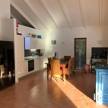 Villa 13, Coral Estate